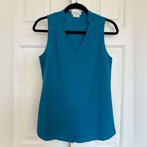 Van Heusen sleeveless blue blouse (size XS)